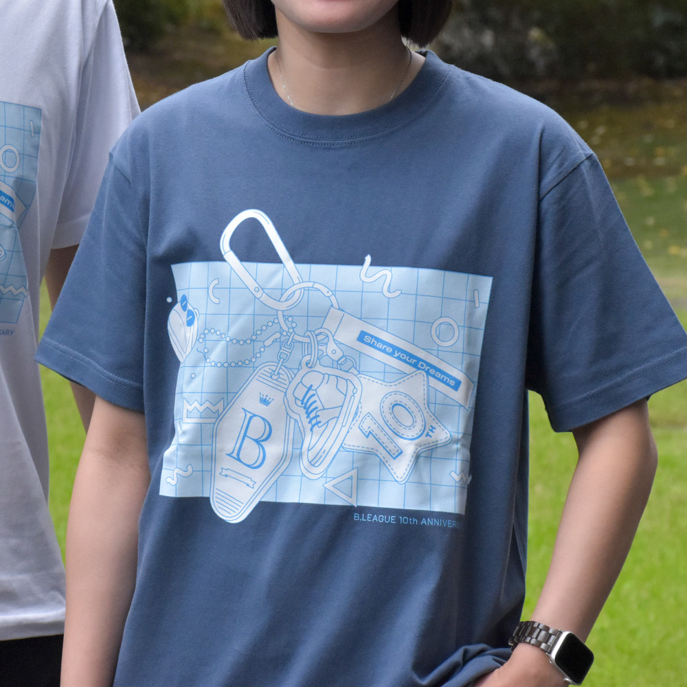 【全5色】B.LEAGUE 10th ANNIVERSARY Key chain グラフィックTシャツ 詳細画像 ヘイジーネイビー 4