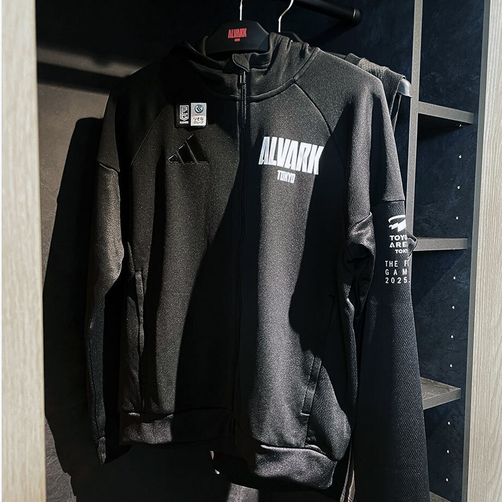 adidas ALVARK 開幕セレモニーウェア 詳細画像 2