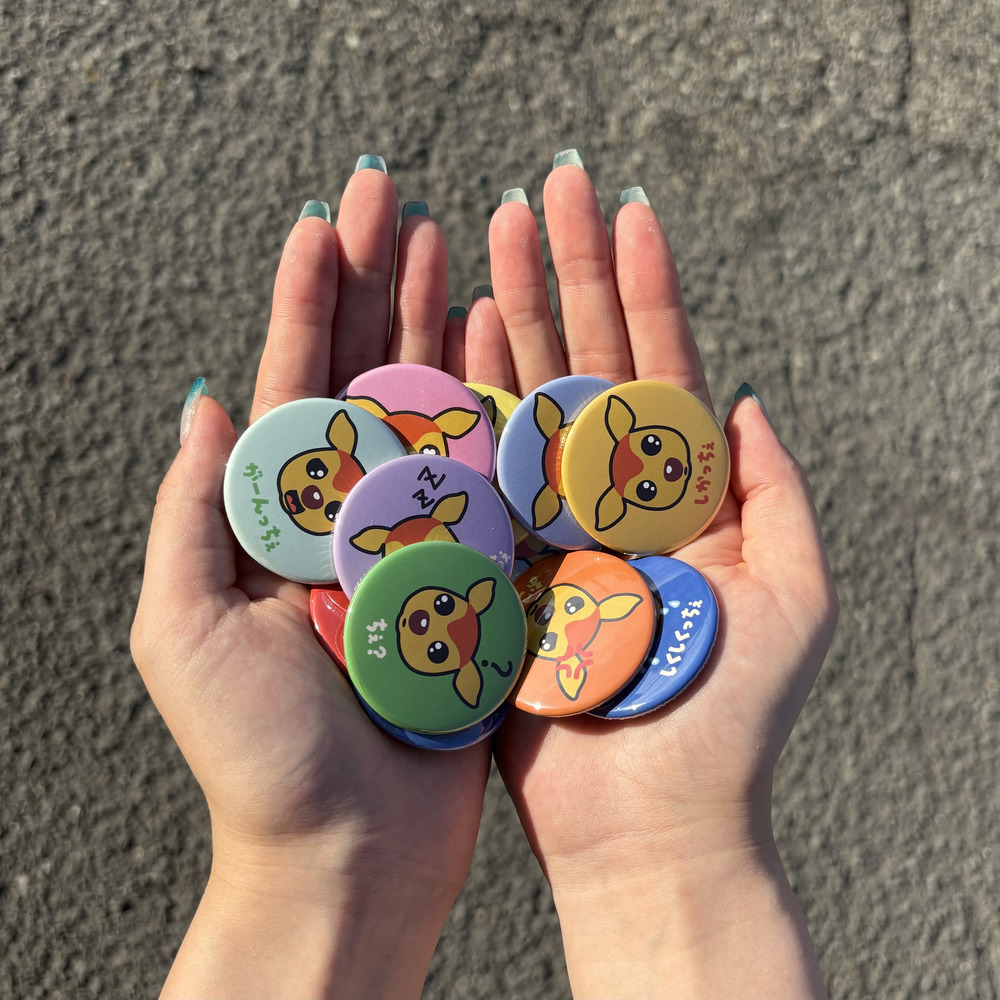 【ガチャ】シカッチェ缶バッジ 詳細画像 - 2