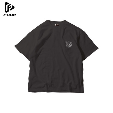 【FUUP】ビッグシルエットステッカーTシャツ