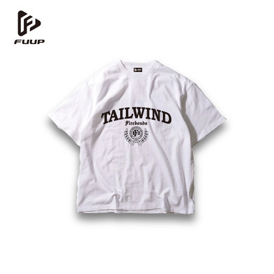 【FUUP】エンブレムカレッジTシャツ