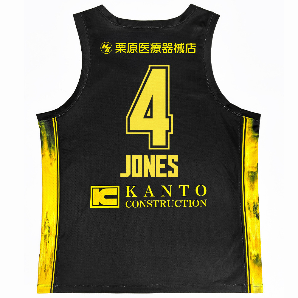 【公式】 レプリカユニフォーム 2025-26 (ホーム/ブラック) 【初期ロット期間限定受注開始！】 詳細画像 #4 トレイ・ジョーンズ選手 3