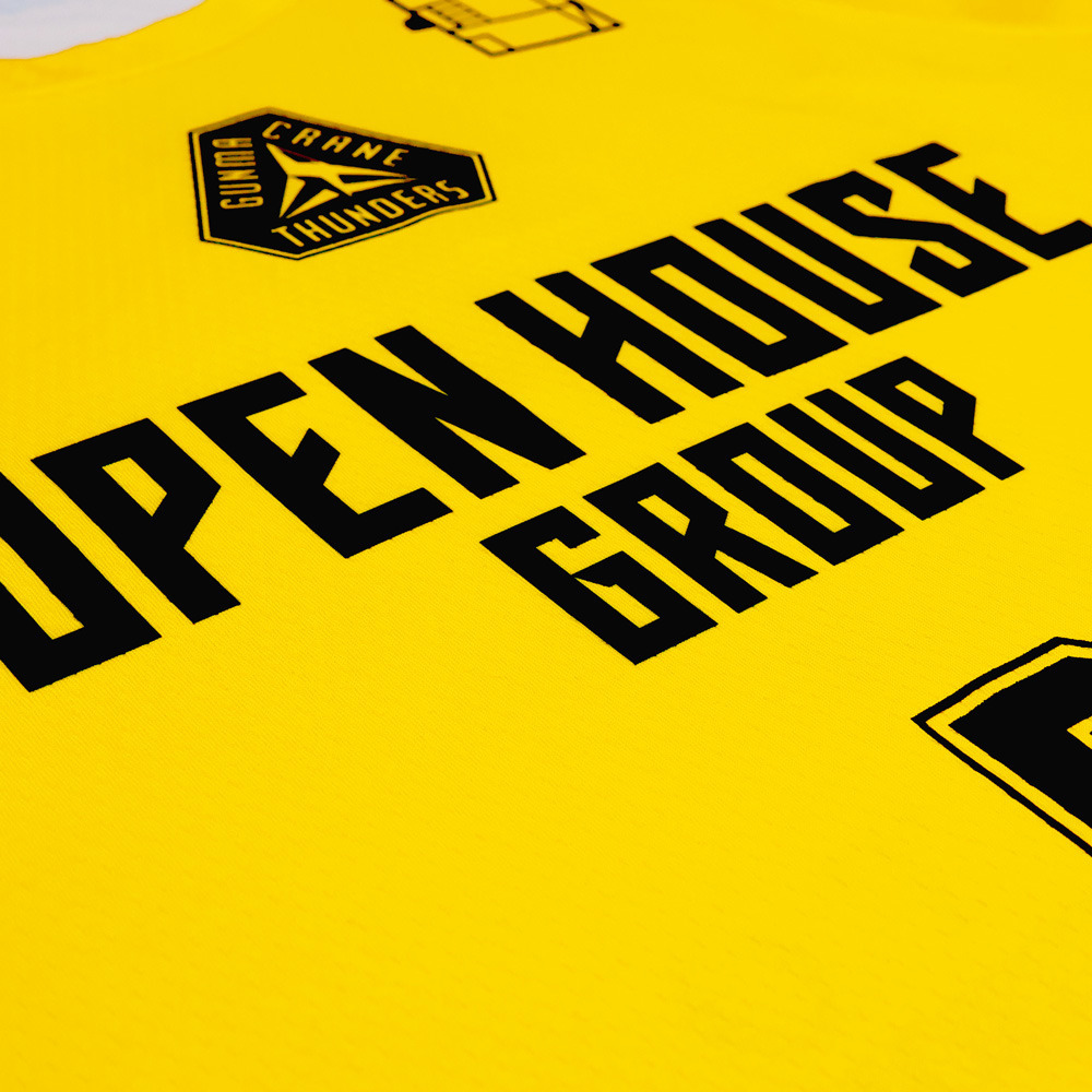 【公式】 レプリカユニフォーム イエロー 2025-26 (PLAY CRAZY YELLOW UNIFORM) 詳細画像 #55 谷口大智選手 3