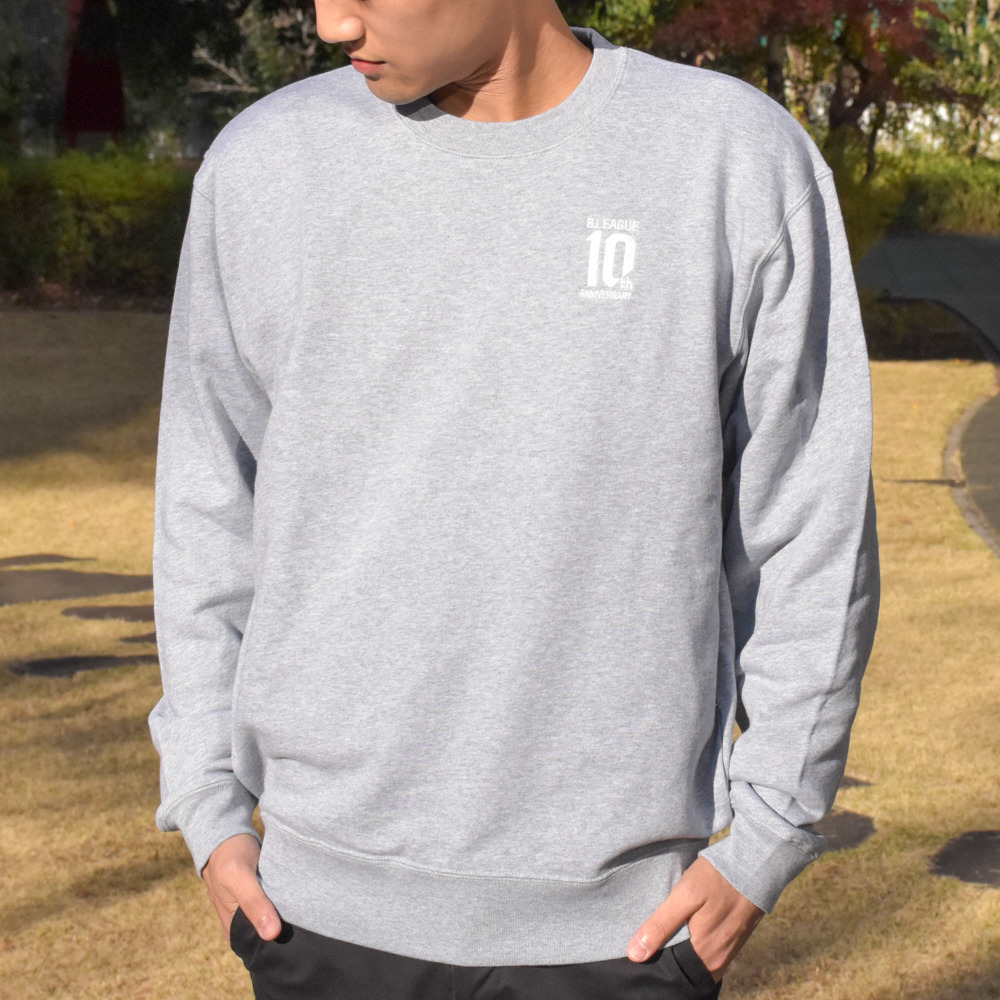 全2色】B.LEAGUE 10th ANNIVERSARY History of Winners Crew Sweat｜B
