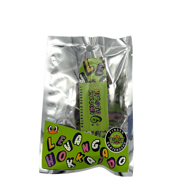 スケボーキーホルダー