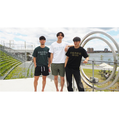 バスケットボールとレタスのTシャツ