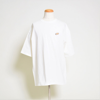 #19西田選手プロデュースグッズ_おでんの具刺繍ビッグシルエットTシャツ_ちくわ