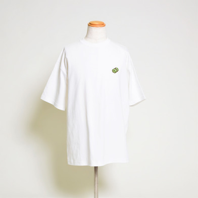 #19西田選手プロデュースグッズ_おでんの具刺繍ビッグシルエットTシャツ_ロールキャベツ