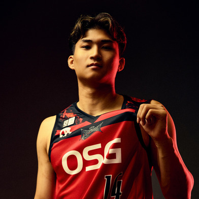 【予約/希望選手を選択】オーセンティックユニフォーム（HOME RED） 2026-27