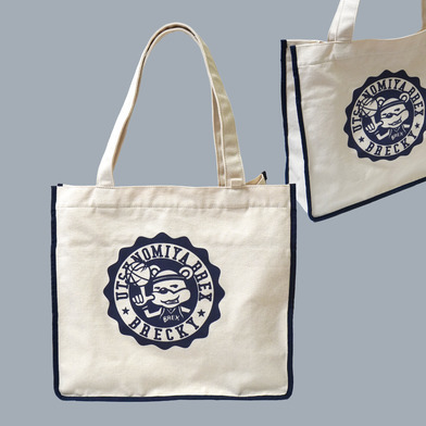 キャンバストート（BRECKYカレッジロゴ風）