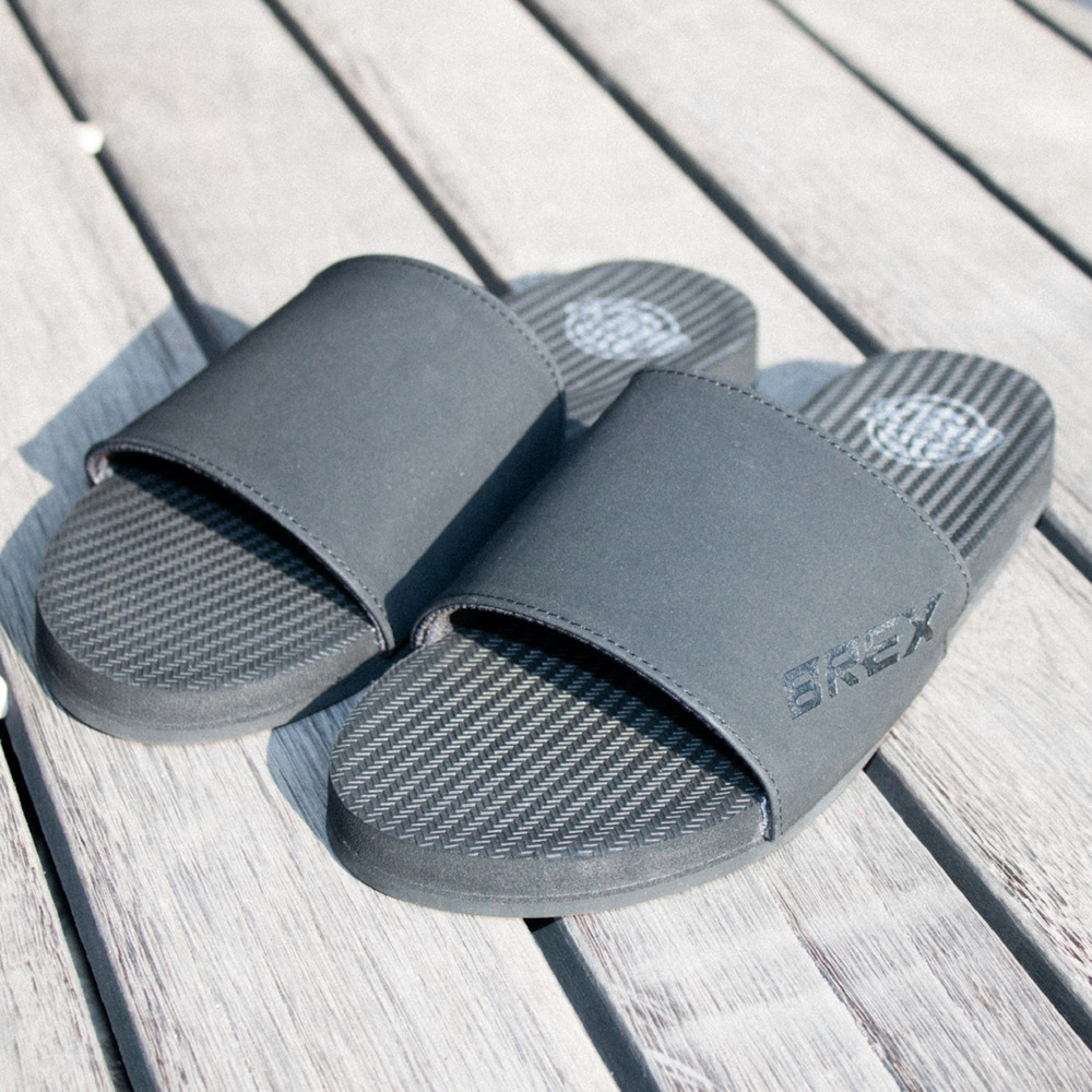 indosole &times; BREX ESSNTLS SLIDE 詳細画像 ブラック 2
